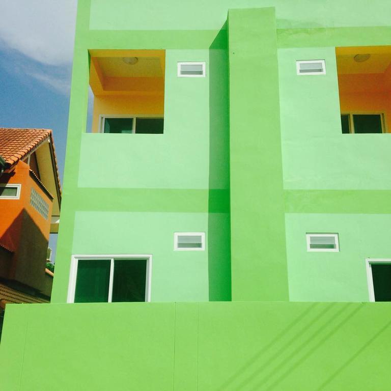 J&E Hotel Nong Prue Luaran gambar